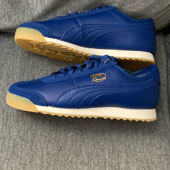 NWT Puma Roma ‘68Heritage Blazing Blue men’s sneakers
